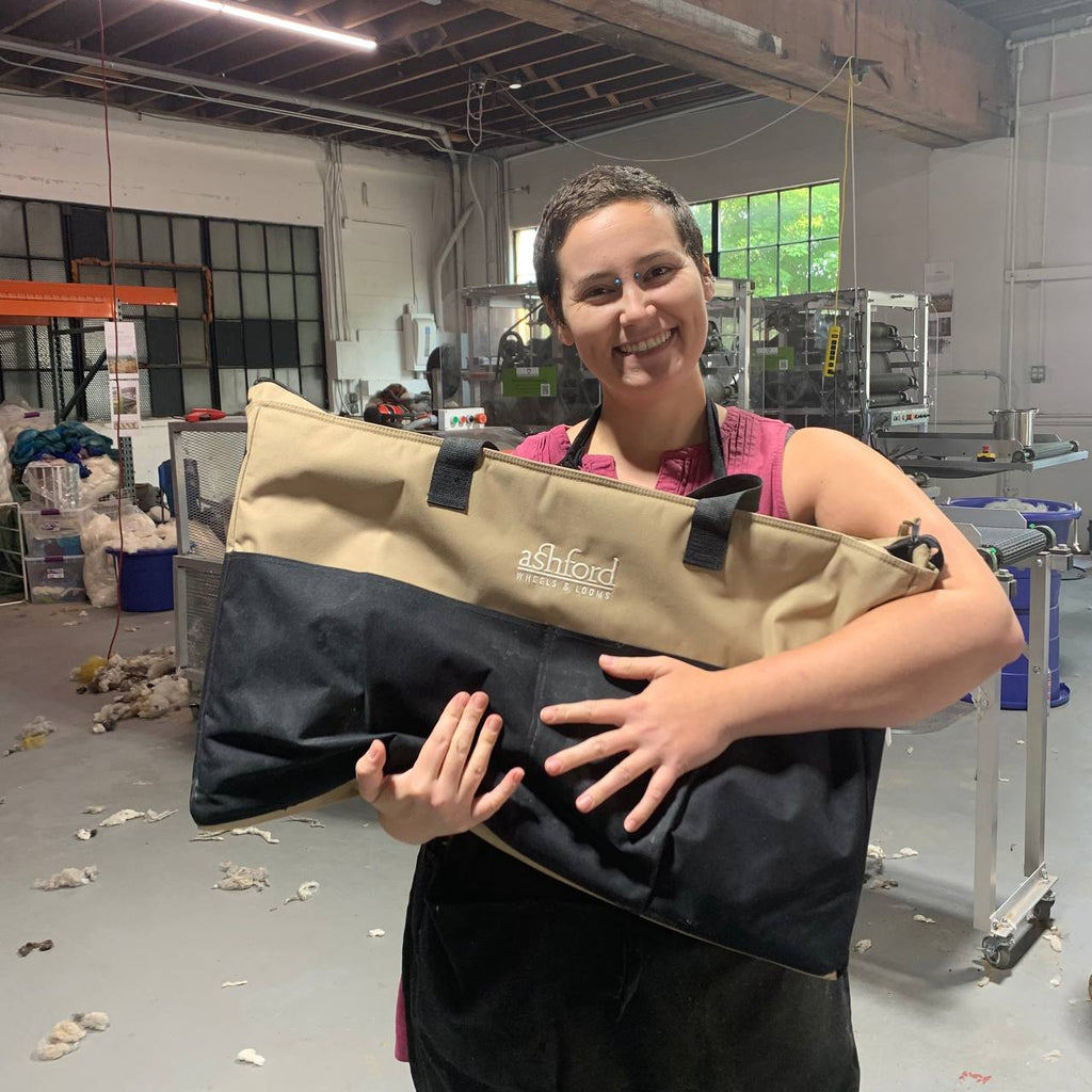 Ashford Knitters Loom 20" with bag - PICKUP ONLY
