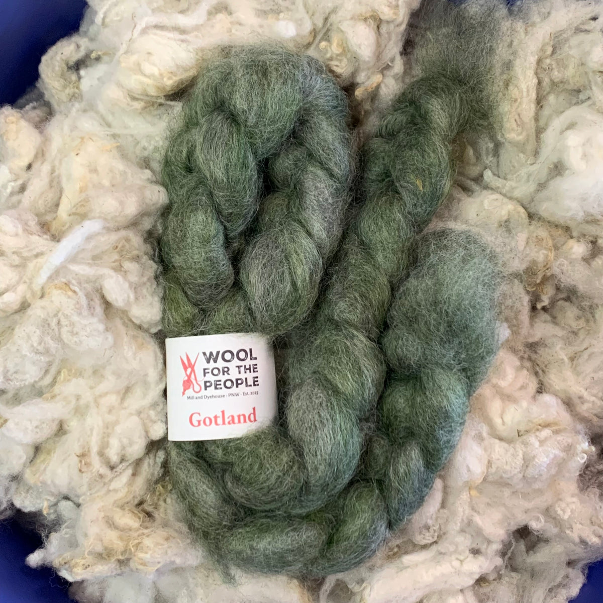 Mill Drawn Roving: Gotland Heather